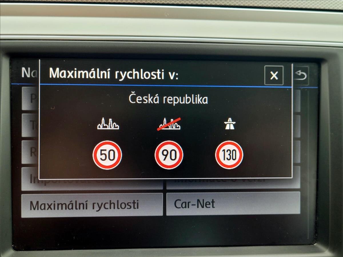 Volkswagen Passat Kombi 1,6 l 88 kw