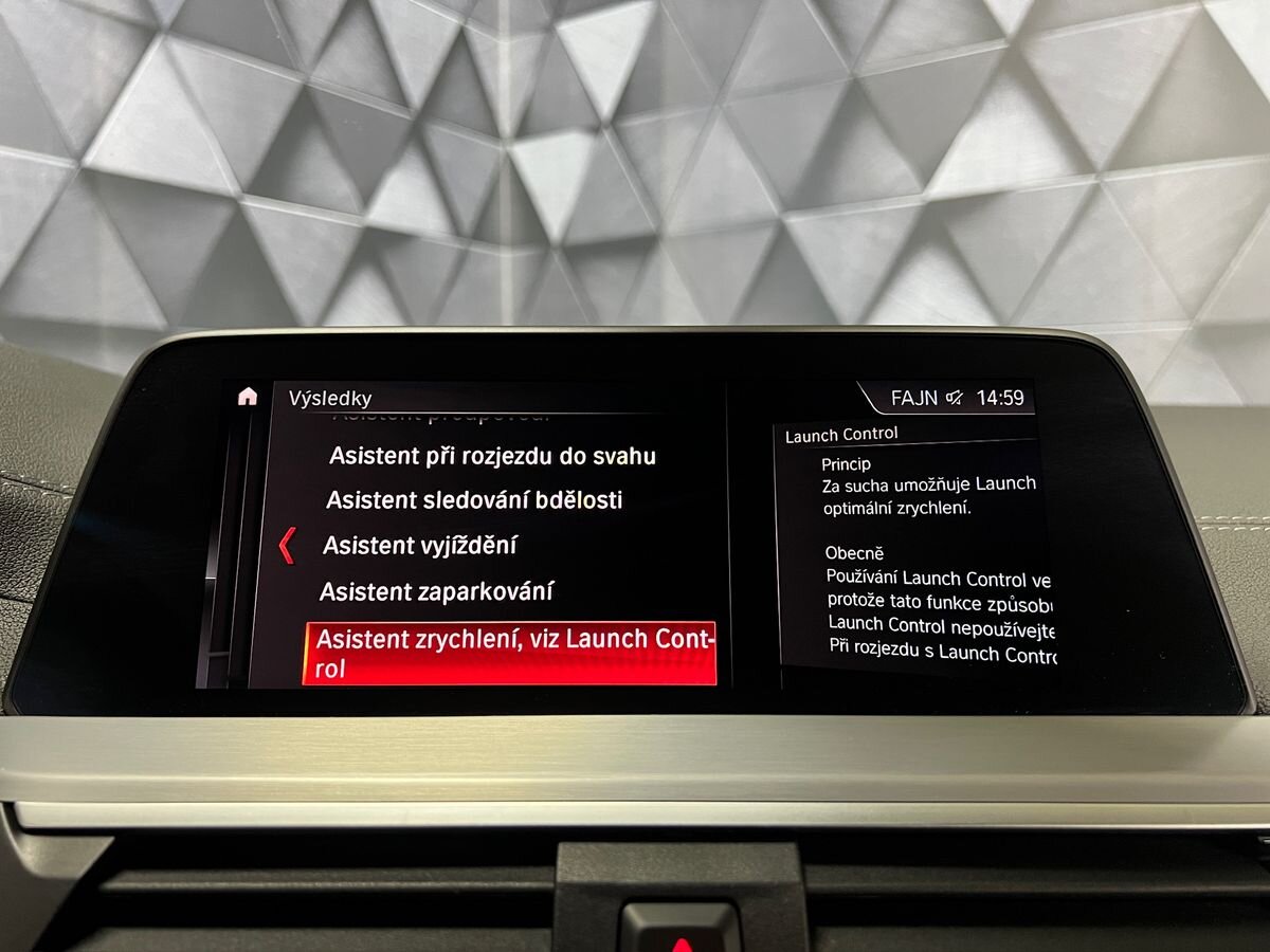 BMW X4 SUV / Terénní 3,0 l 250 kw