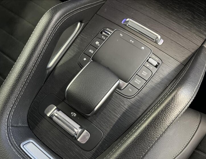 Mercedes-Benz GLE 19