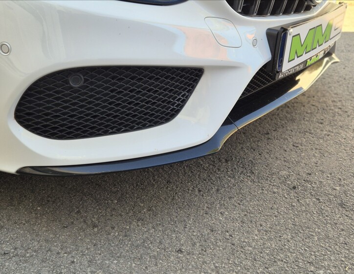 Mercedes-Benz Třídy C 12