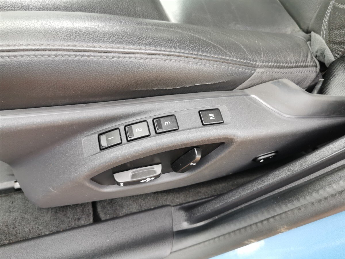 Volvo V60 Kombi 2,0 l 133 kw