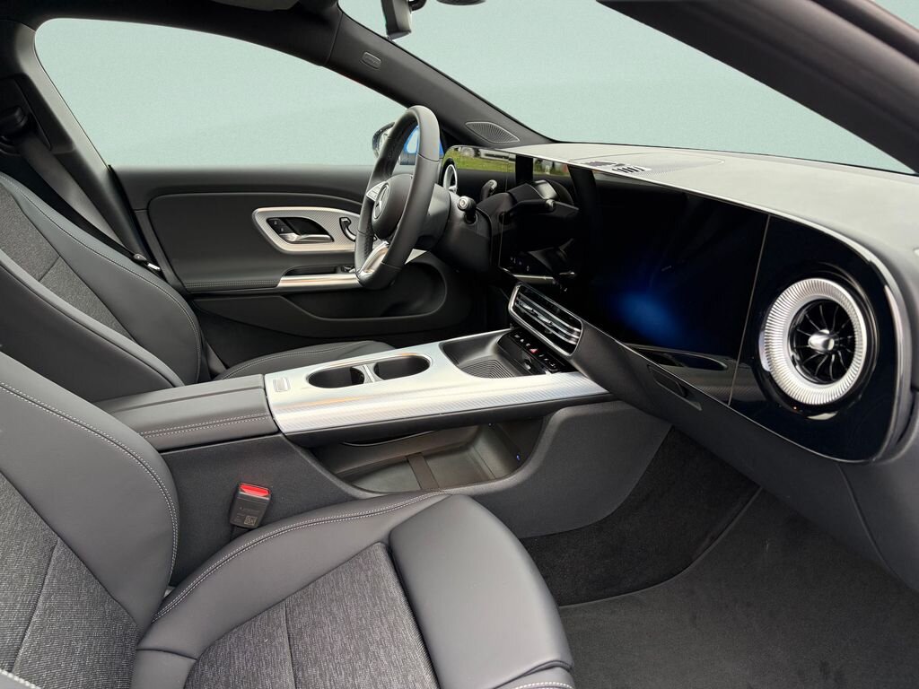 Mercedes-Benz CLA Kupé 1,5 l 142 kw