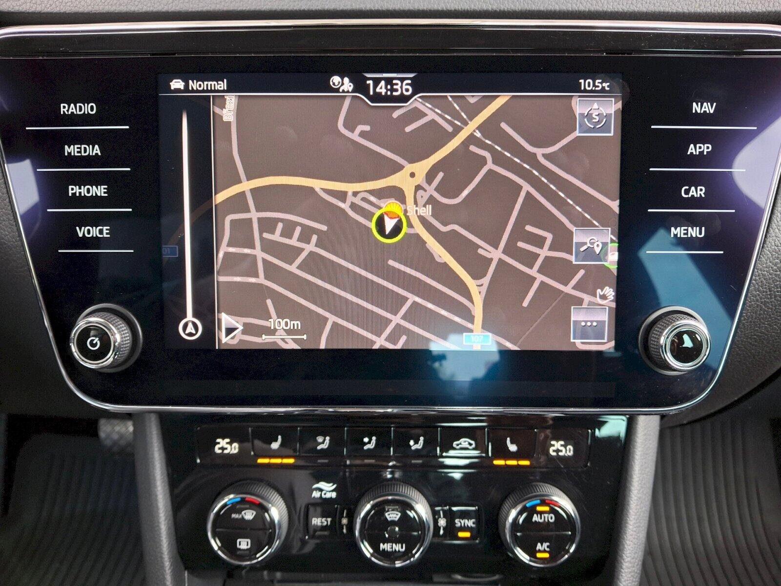 Škoda Superb Sedan / Limuzína 2,0 l 110 kw