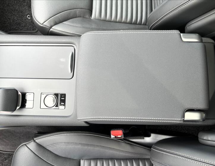 Land Rover Discovery 31