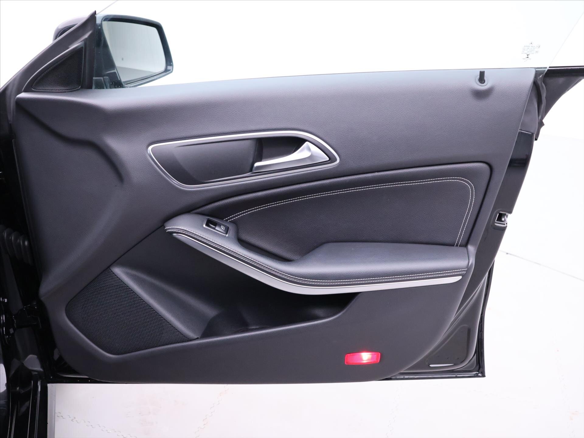 Mercedes-Benz CLA Kombi 2,0 l 155 kw