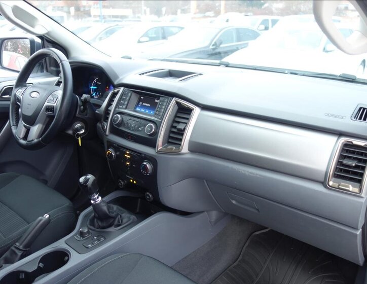 Ford Ranger Pick-up 2,2 l 118 kw