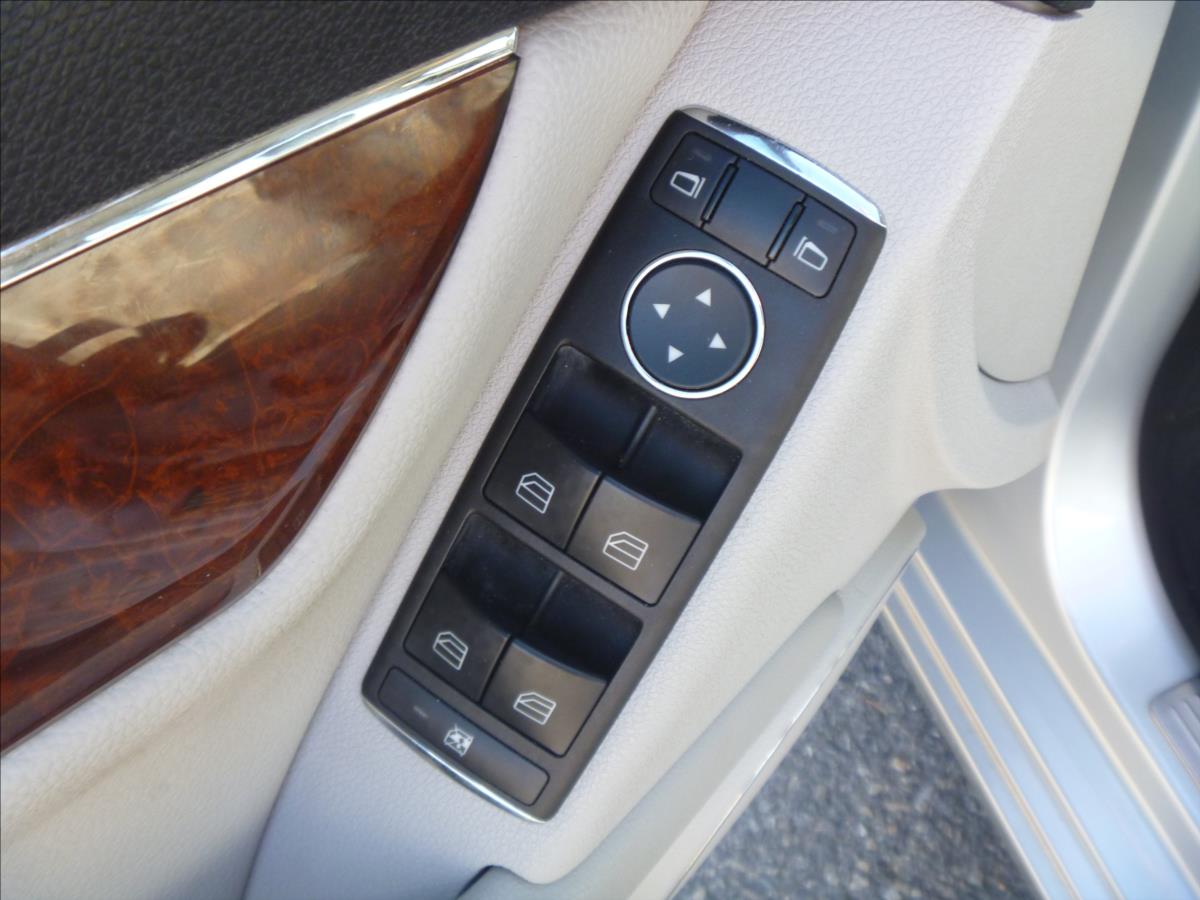 Mercedes-Benz Třídy C Kombi 2,1 l 100 kw