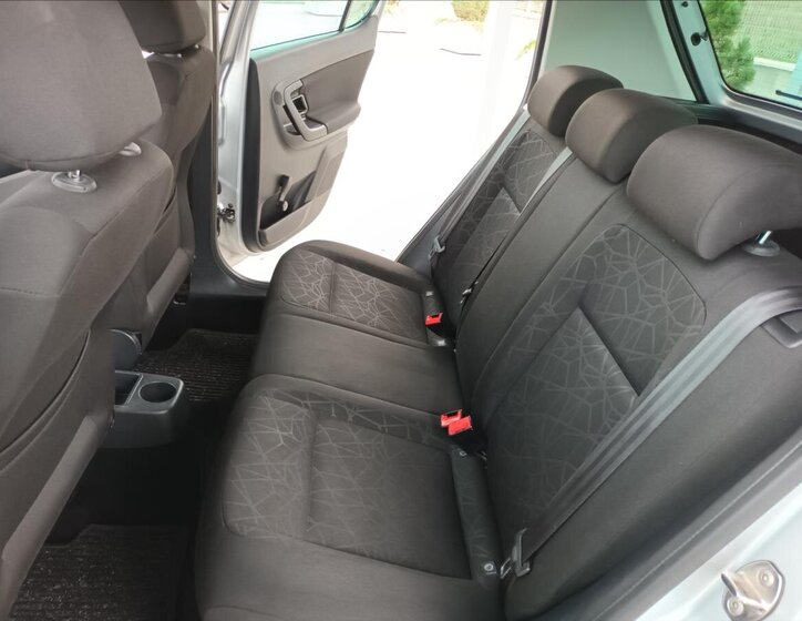 Škoda Fabia Hatchback 1,2 l 44 kw