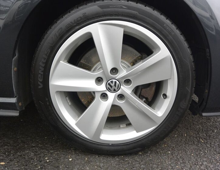 Volkswagen Golf Kombi 2,0 l 135 kw