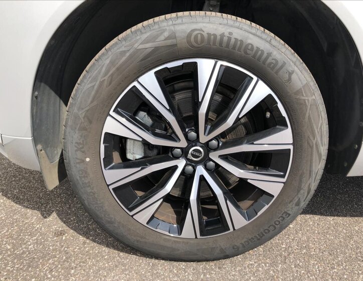 Volvo XC60 Kombi 2,0 l 145 kw