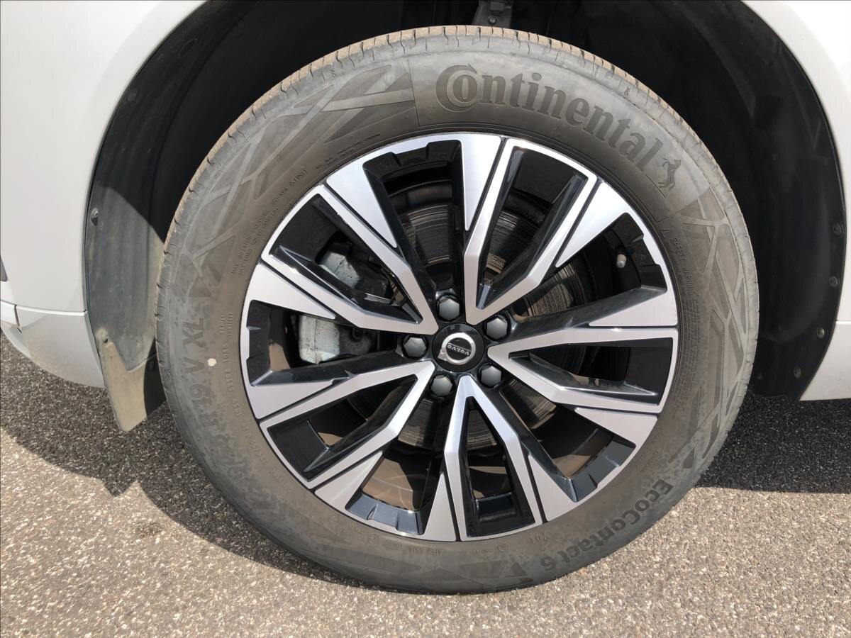 Volvo XC60 Kombi 2,0 l 145 kw