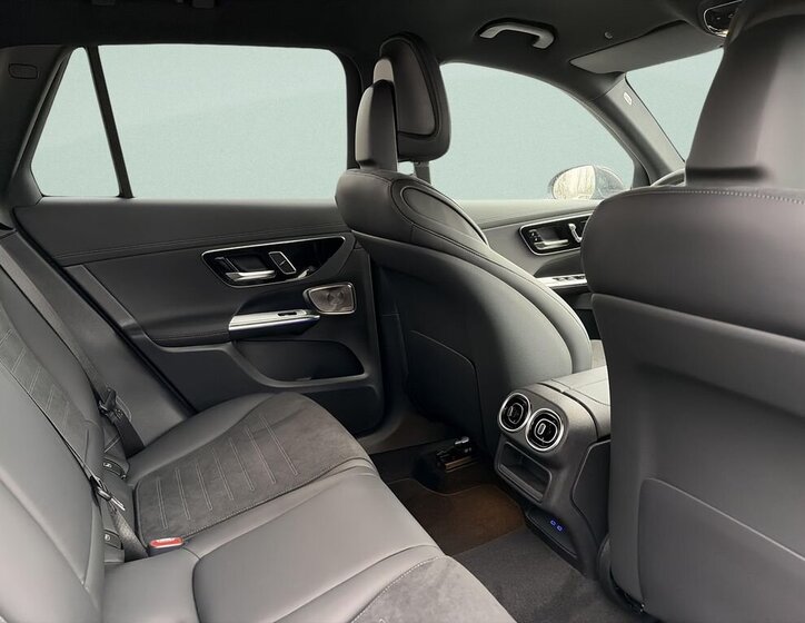 Mercedes-Benz GLC SUV / Terénní 750,0 260 kw