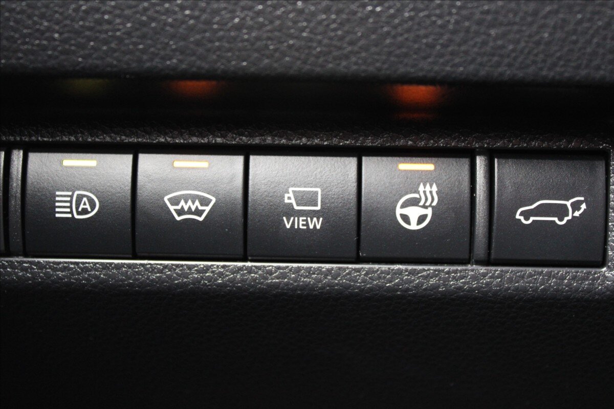 Toyota RAV4 SUV 2,0 l 129 kw