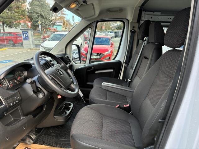 Opel Movano Skříň 2,2 l 103 kw