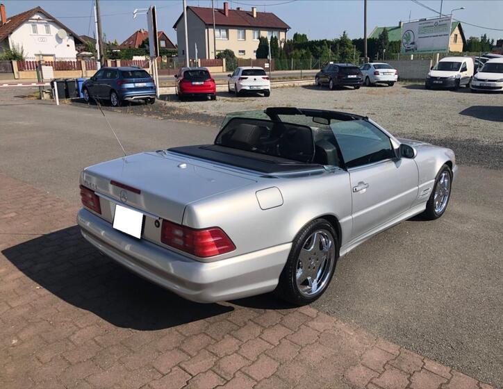 Mercedes-Benz SL 8