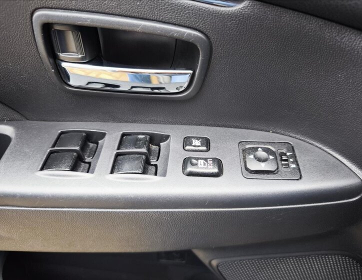 Mitsubishi ASX SUV 1,6 l 86 kw