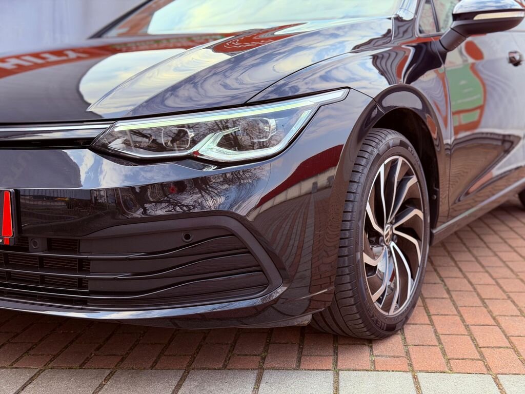 Volkswagen Golf Kombi 1,5 l 96 kw