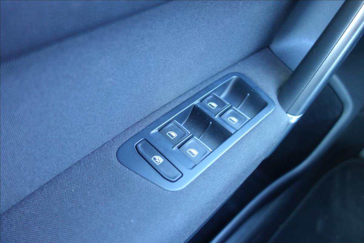 Volkswagen Golf Sportsvan MPV 1,4 l 110 kw