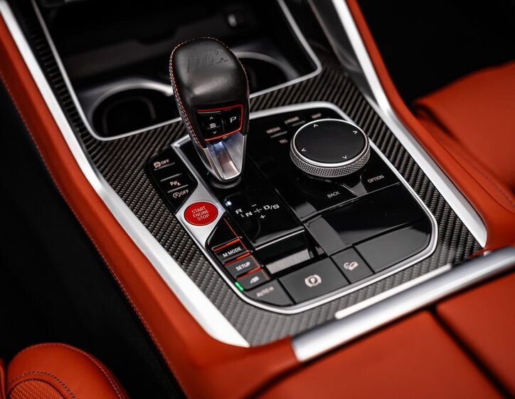 BMW X6 SUV / Terénní 4,4 l 460 kw