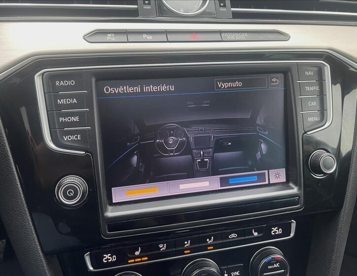 Volkswagen Passat Kombi 2,0 l 176 kw