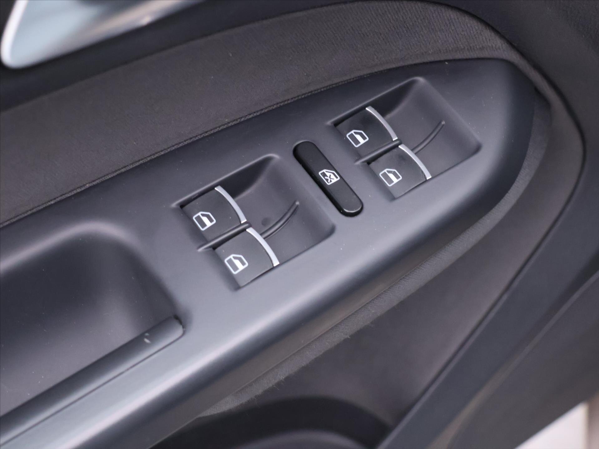 Volkswagen Touran MPV 1,4 l 103 kw