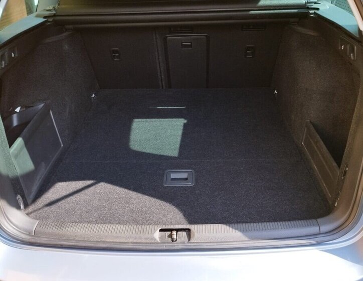 Volkswagen Passat Kombi 0,0 0