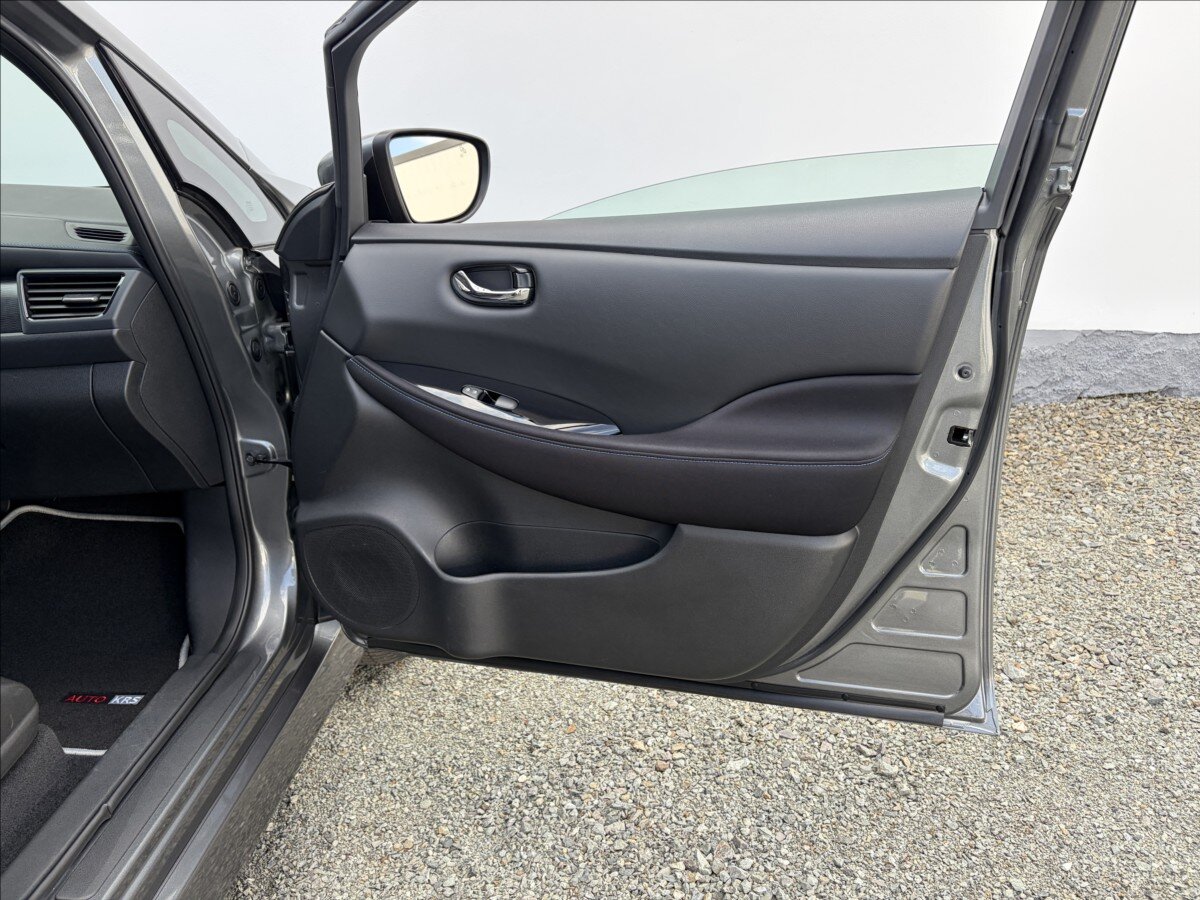 Nissan Leaf Hatchback 0,0 110 kw