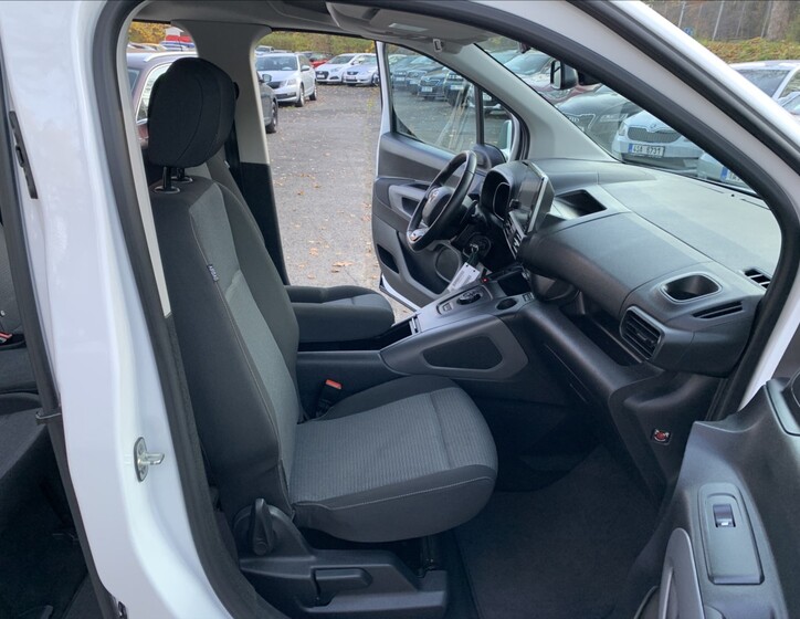 Toyota ProAce City Verso 16