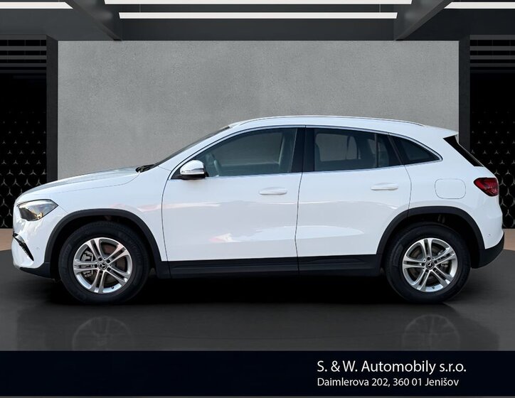 Mercedes-Benz GLA SUV / Terénní 2,0 l 140 kw