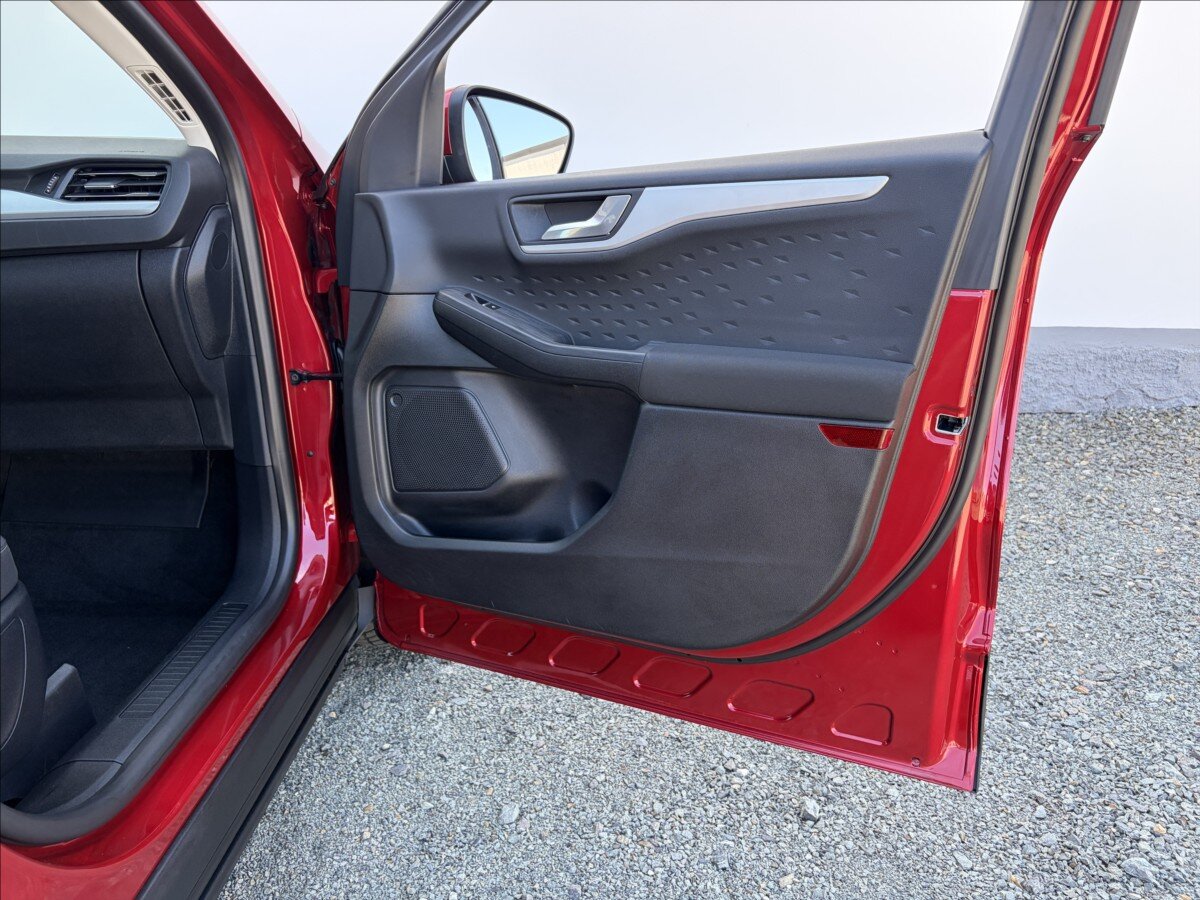 Ford Kuga Kombi 2,0 l 140 kw