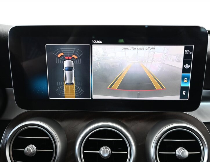 Mercedes-Benz Třídy C Kombi 2,0 l 143 kw