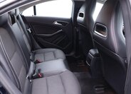 Mercedes-Benz CLA Sedan / Limuzína 1,5 l 80 kw