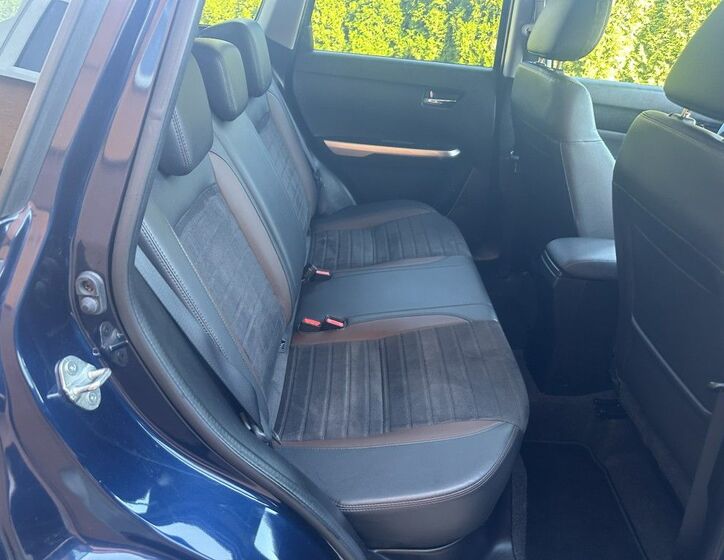Suzuki Vitara 24