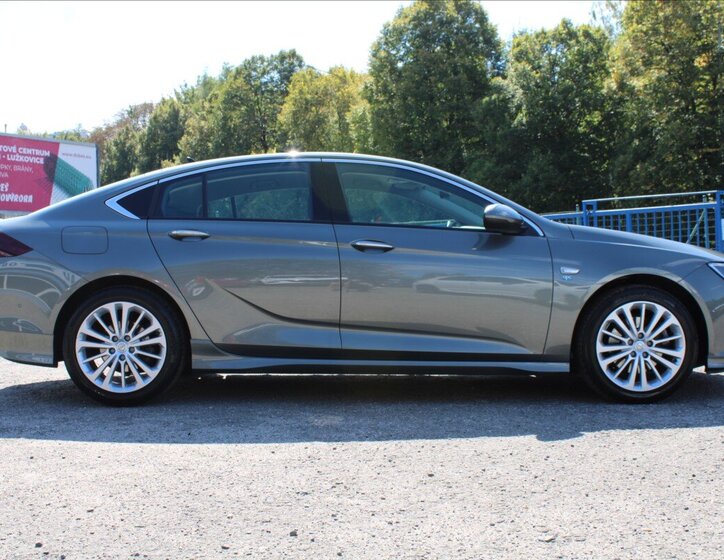 Opel Insignia Liftback 2,0 l 125 kw