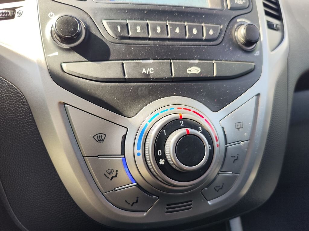 Hyundai ix20 MPV 1,4 l 66 kw