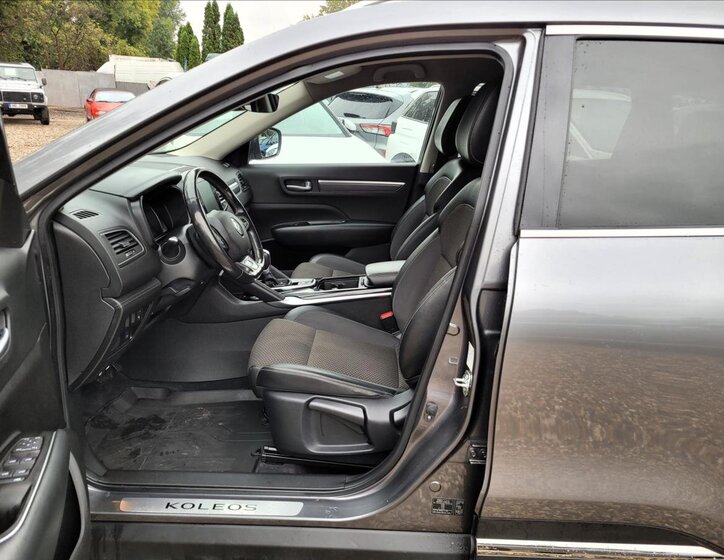 Renault Koleos SUV / Terénní 2,0 l 135 kw