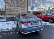 Toyota Corolla Sedan / Limuzína 1,8 l 72 kw