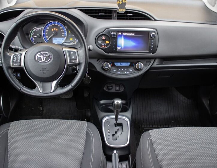 Toyota Yaris Hatchback 1,5 l 74 kw