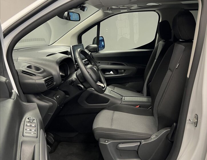 Toyota ProAce City Verso MPV 1,5 l 96 kw