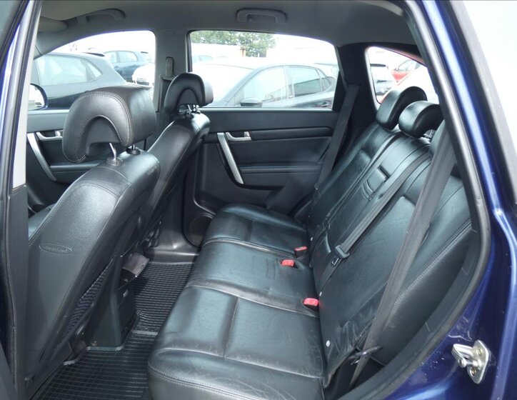 Chevrolet Captiva SUV 2,4 l 100 kw