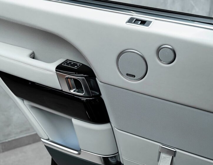 Land Rover Range Rover SUV / Terénní 5,0 l 405 kw