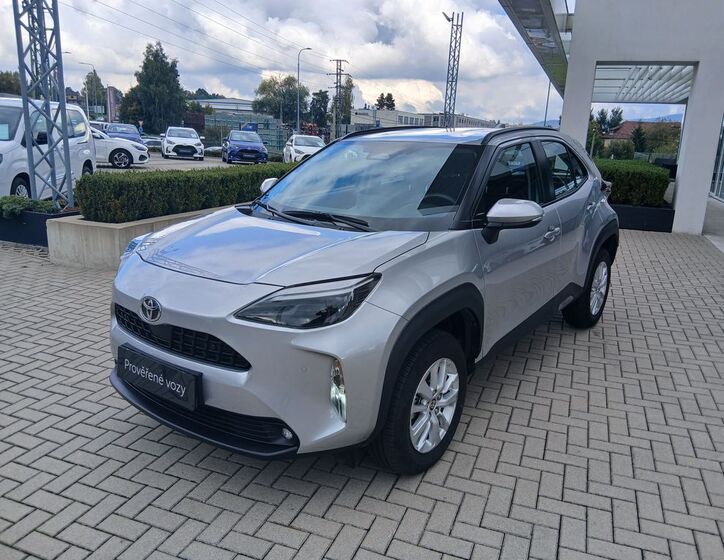 Toyota Yaris Cross 2