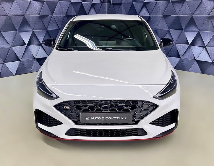 Hyundai i30 Hatchback 2,0 l 206 kw