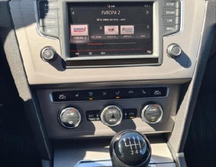 Volkswagen Passat Kombi 0,0 110 kw