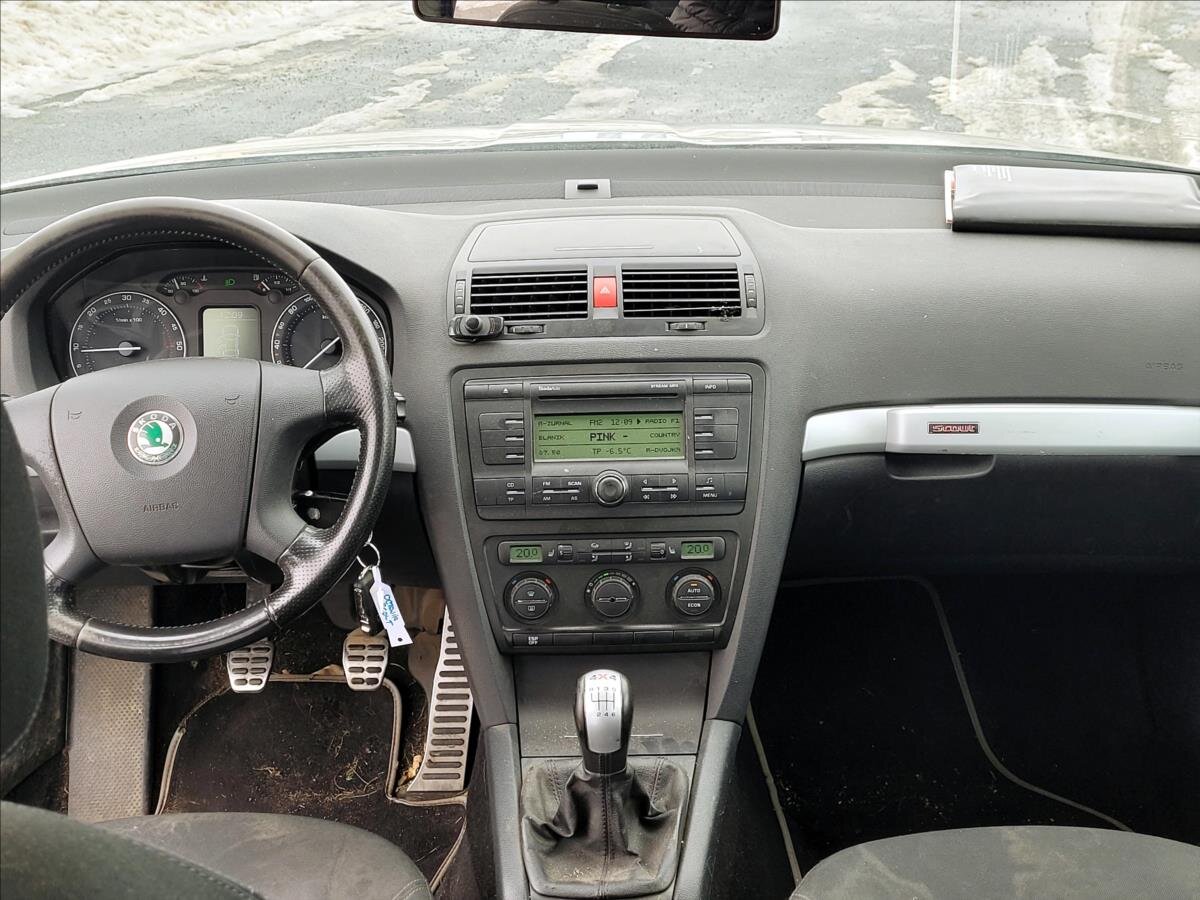 Škoda Octavia Kombi 2,0 l 103 kw