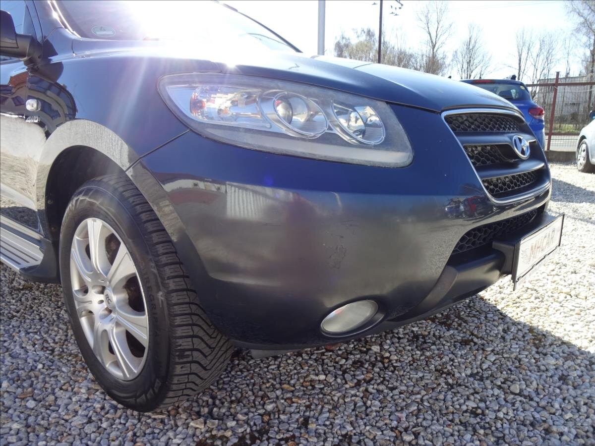 Hyundai Santa Fe SUV / Terénní 2,2 l 114 kw