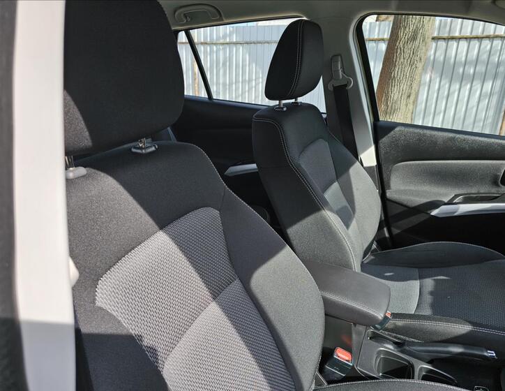 Suzuki SX4 S-Cross 30