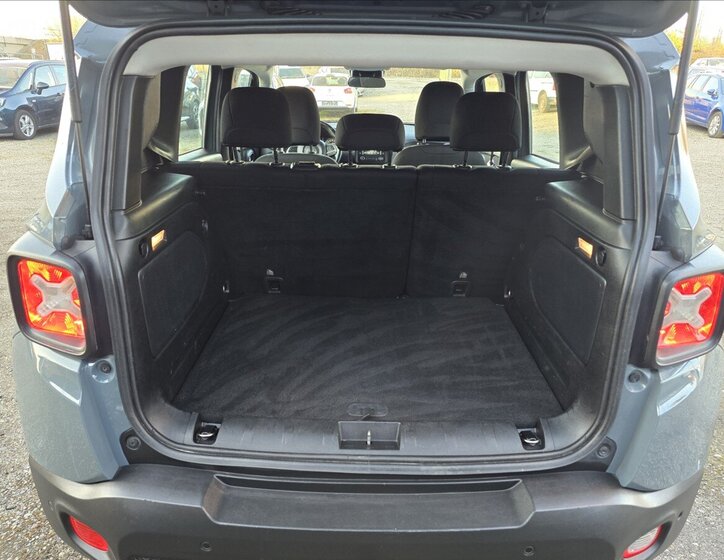 Jeep Renegade SUV / Terénní 2,0 l 103 kw