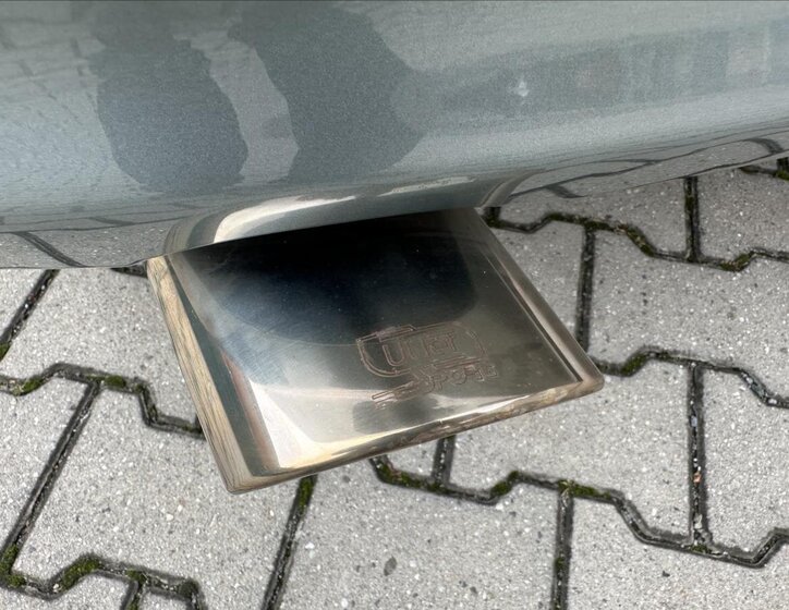 Mitsubishi Lancer Sedan / Limuzína 1,8 l 105 kw