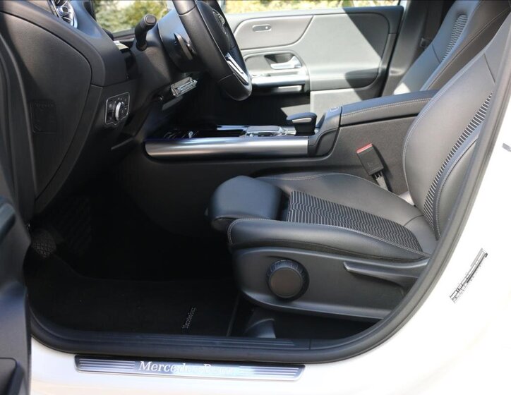 Mercedes-Benz Třídy B Kombi 1,3 l 100 kw